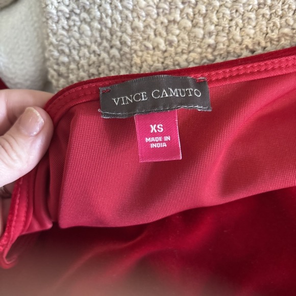 Vince Camuto Smocked Hem Velour Blouse Lipstick Red XS - Picture 6 of 7
